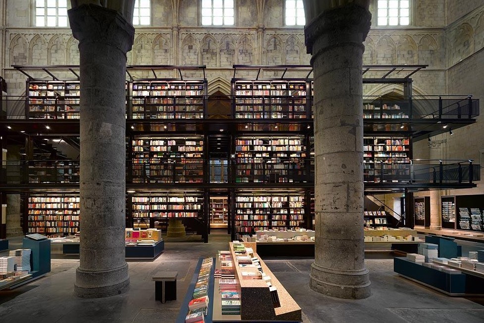 Image of the interior of a church which has been converted to a bookstore